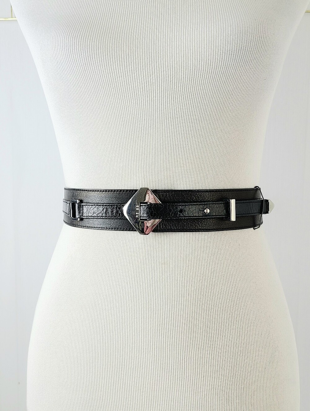 Reiss Black Equestrian Corset Buckle Genuine Leather Belt